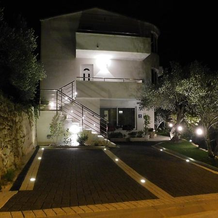 Maestral Apartment Veliko Brdo  Bagian luar foto