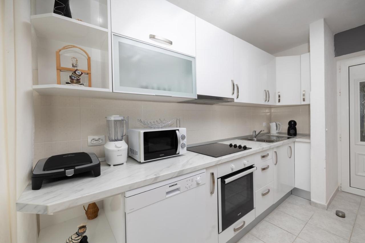 Maestral Apartment Veliko Brdo  Bagian luar foto