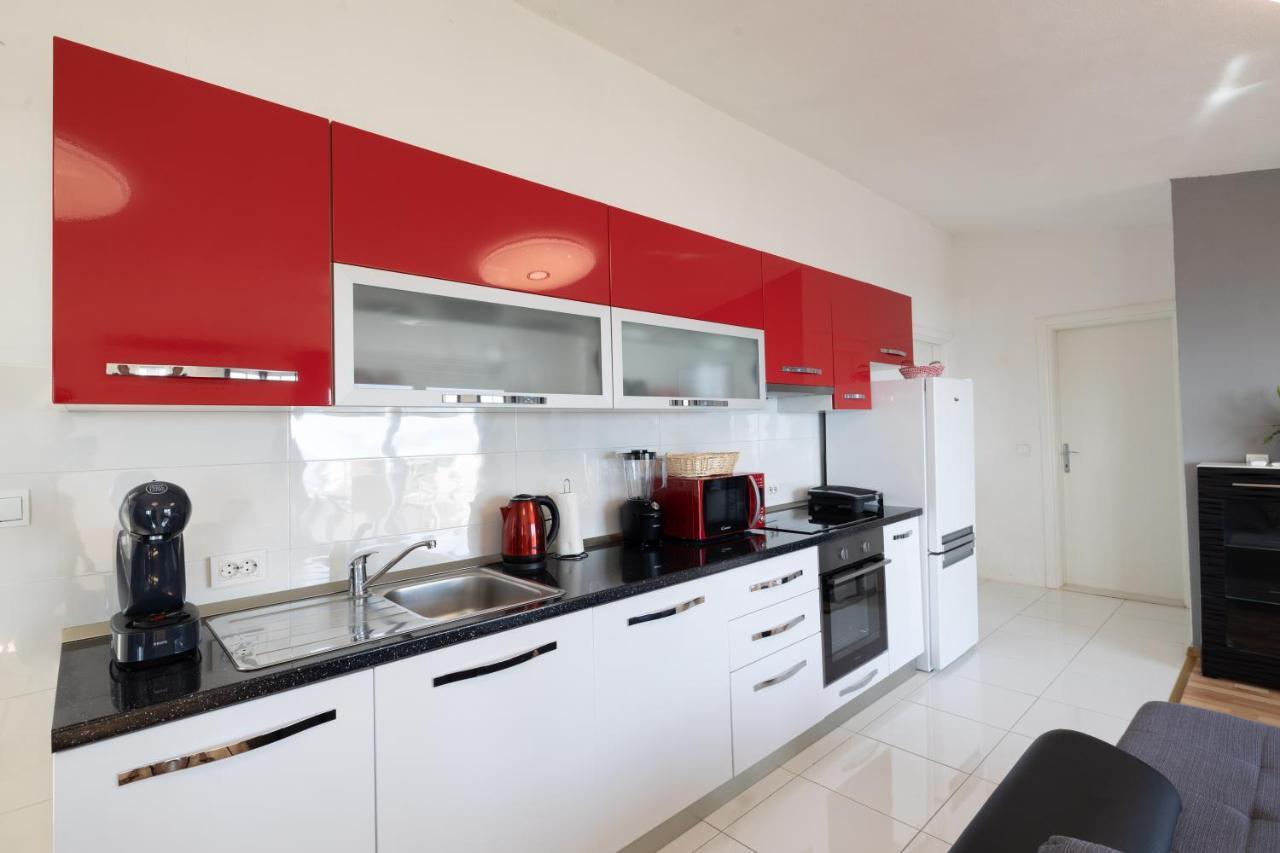 Maestral Apartment Veliko Brdo  Bagian luar foto